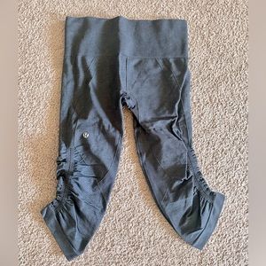 lululemon Ebb And Flow Crop II 4 Deep Coal